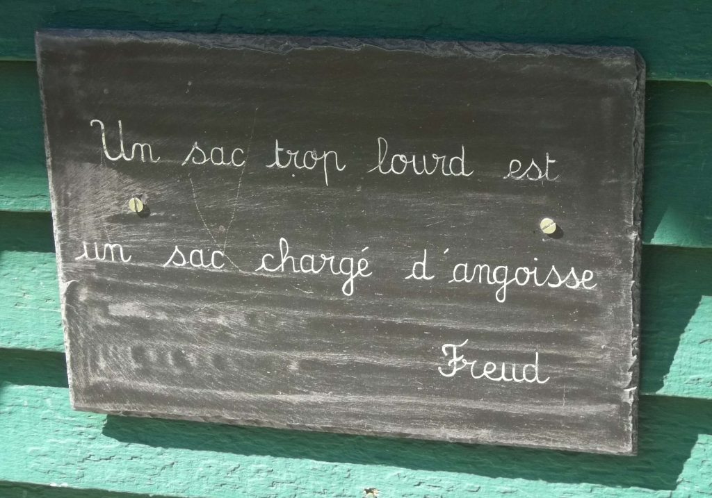 citation de Sigmund Freud: "Un sac trop lourd est un sac chargé d'angoisse."