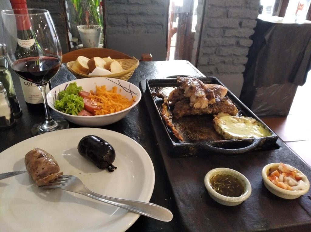 Parrillada individuelle dans un restaurant de viande en Argentine