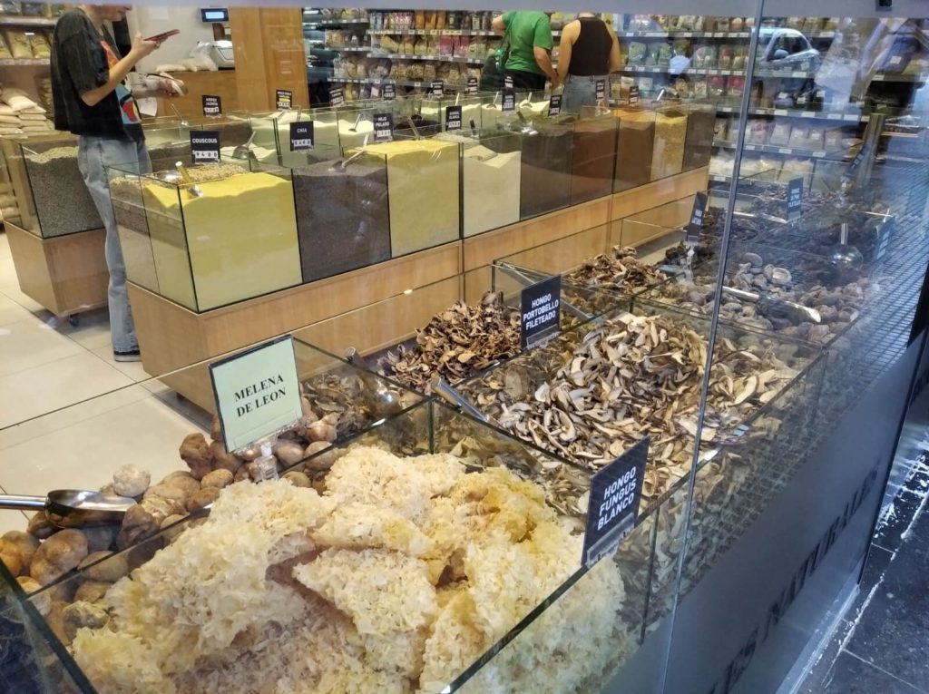 Commerce spécialisé dans la vente d'épices au Barrio chino de Buenos Aires