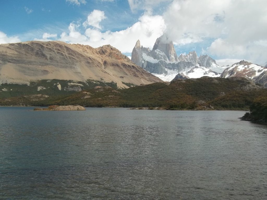 Mont Fitz Roy vu depuis la Laguna Capri