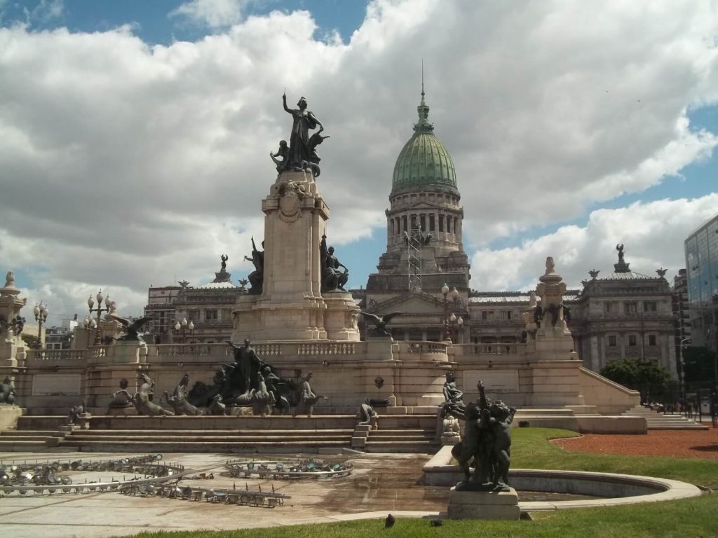 Plaza del Congreso, un des sites majeurs de Buenos Aires, capitale de l'Argentine
