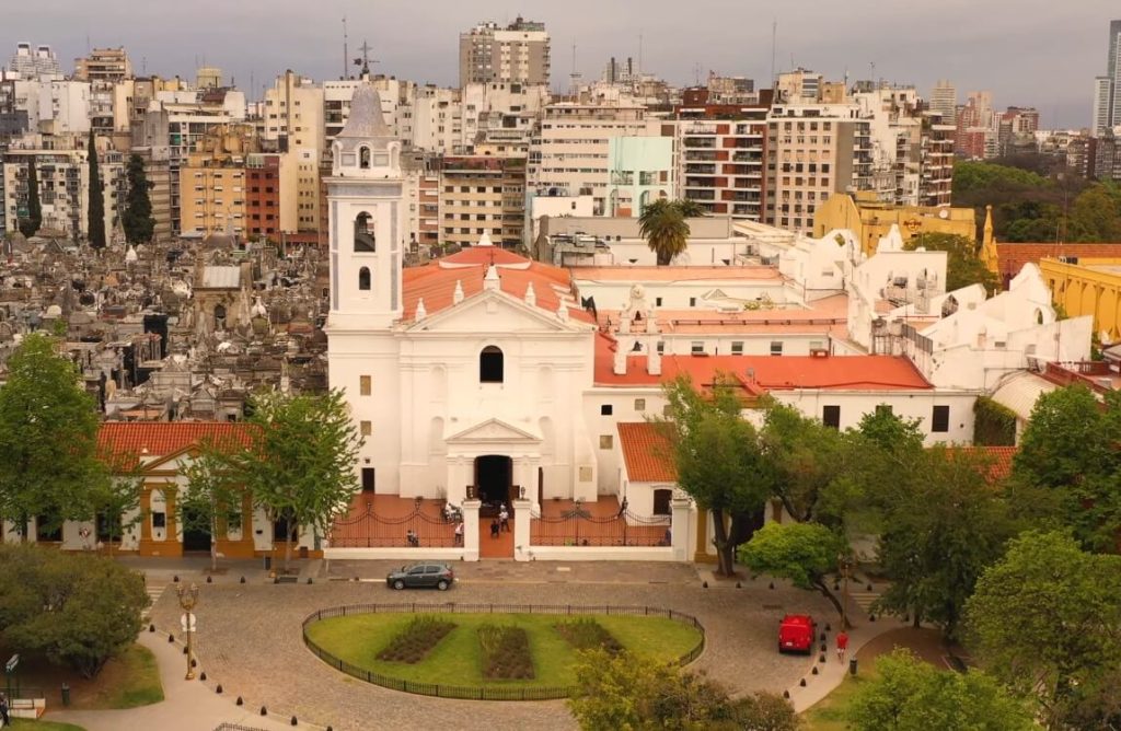 Basilique Nuestra Señora del Pilar et cimetière dans le quartier de Recoleta à Buenos Aires