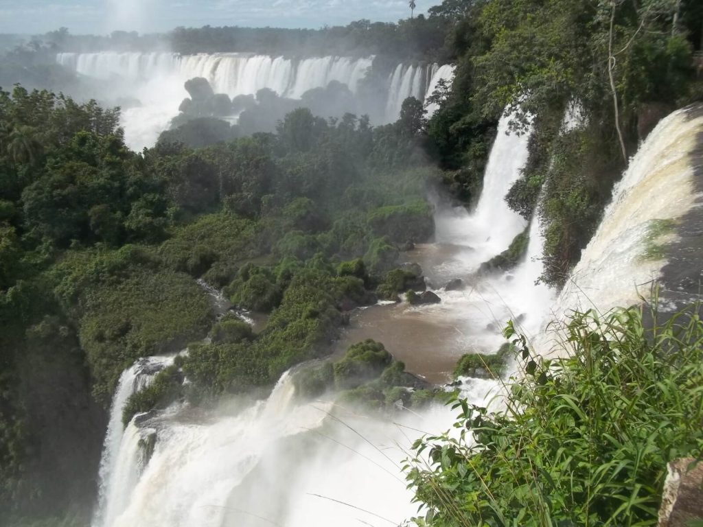 Spectaculaires chutes d'Iguazu en Argentine